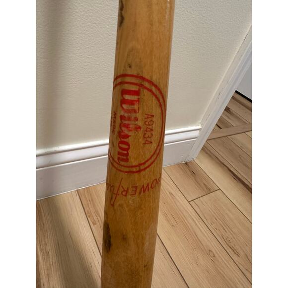 WILSON Lady Long Ball Wood Bat A9434 32" No.8 Girl Woman Official Softball USA - Picture 3 of 5